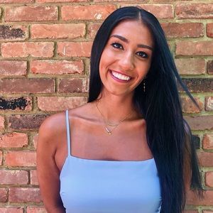 Meet your Posher, Melissa